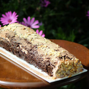 Brazo vegano de chocolate con frutos secos (10-12 porciones)
