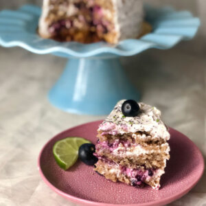 Pastel de amapola limón y arándanos